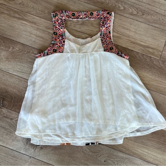 Anthropologie Small Akemi + Kin Siargao Boho Embroidered Beaded Flowy Tank - Picture 4 of 5